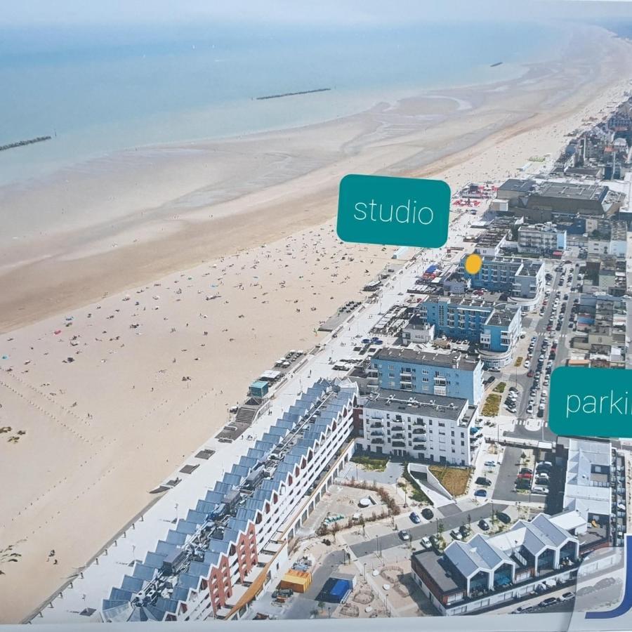 Studio Vue Mer Au Coeur De Malo Les Bains Pieds Dans L Eau Dunkirk Kültér fotó
